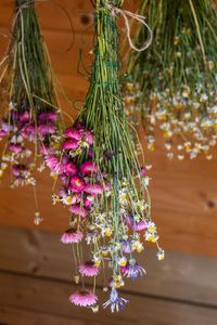 DIY bloemen drogen, op de kop hangen